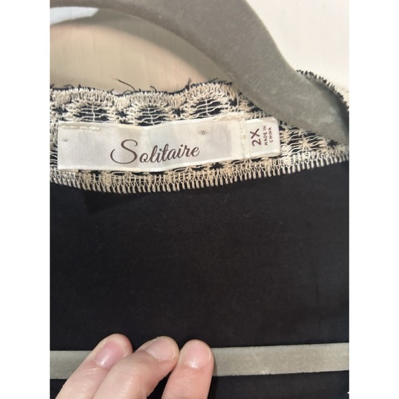 Solitaire Embroidered Crochet Black Cream White Kimono 2X Boho Indy Whimsygoth - Picture 2 of 4